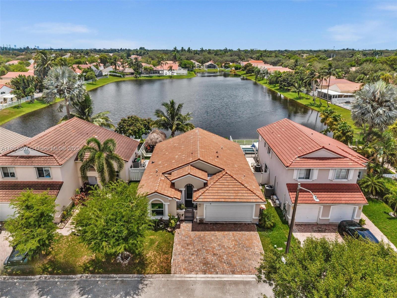 BANYAN OAKRIDGE PLAT - Residential