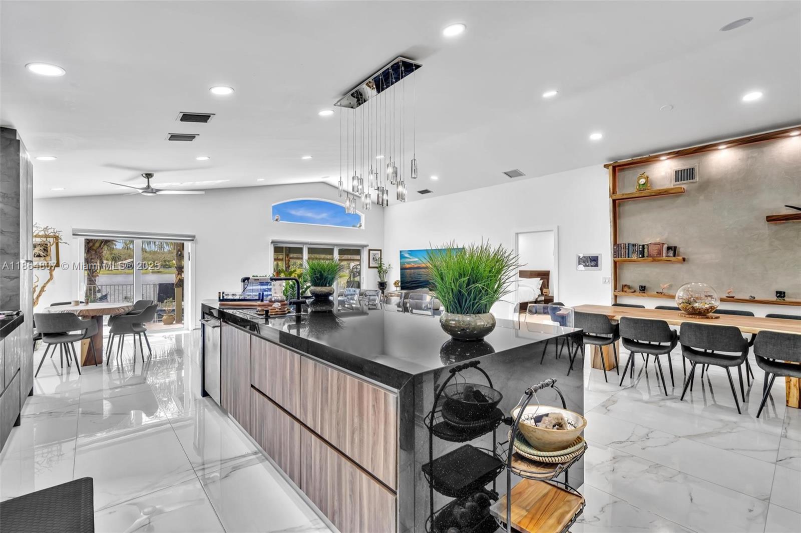 BANYAN OAKRIDGE PLAT - Residential