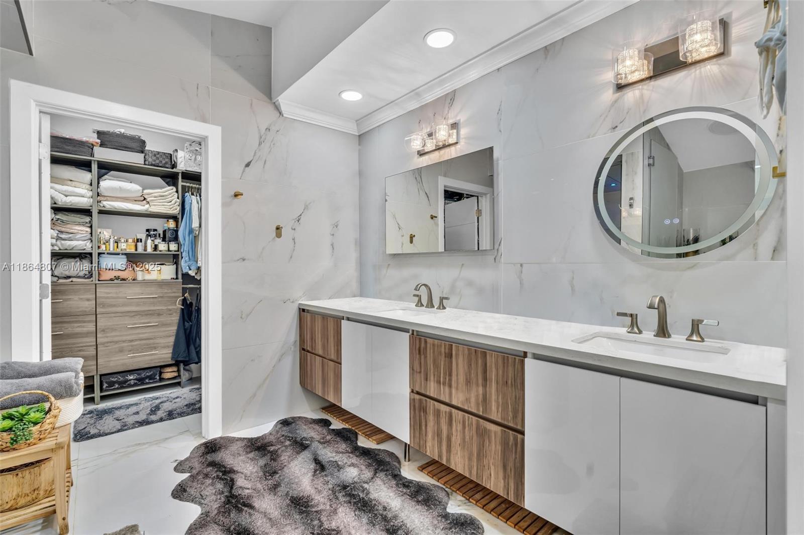 BANYAN OAKRIDGE PLAT - Residential