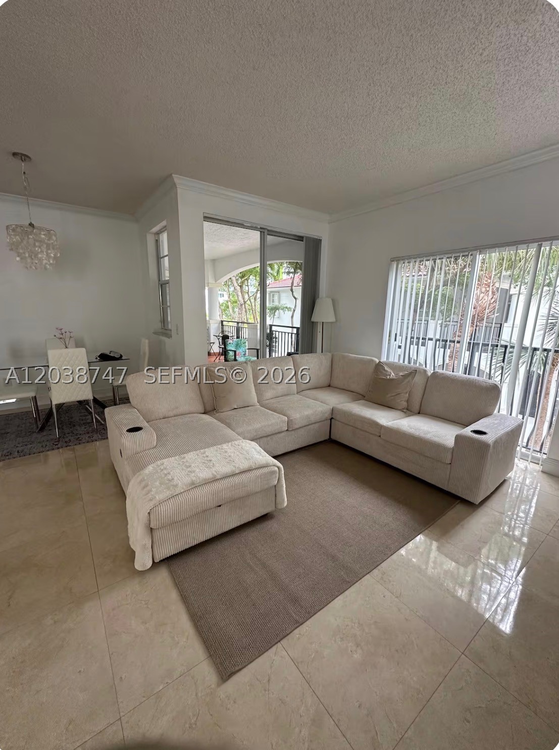 3125 NE 184th St 1305