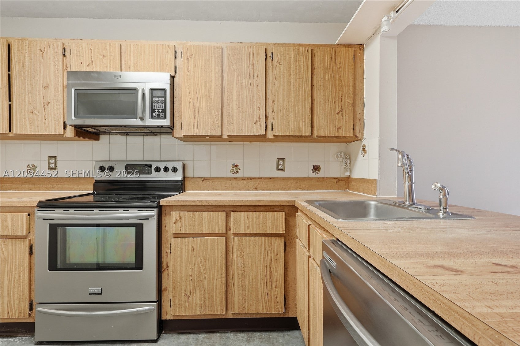 2655 W 67th Pl 14-13