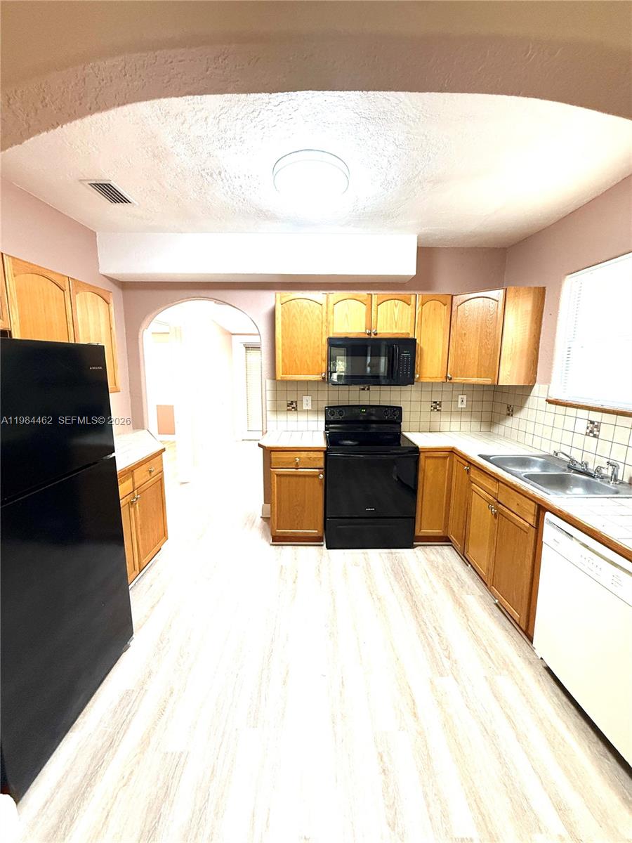 TAMPA HEIGHTS - Residential