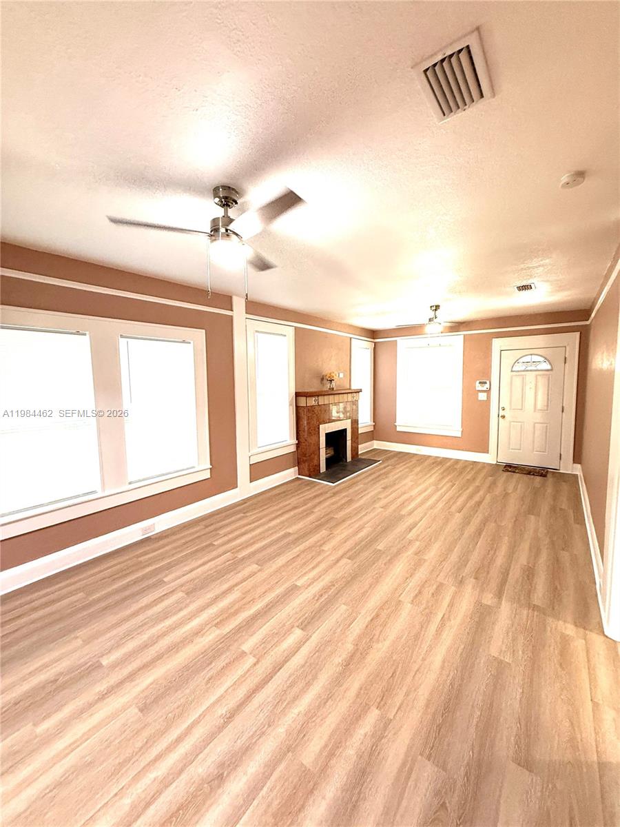 TAMPA HEIGHTS - Residential