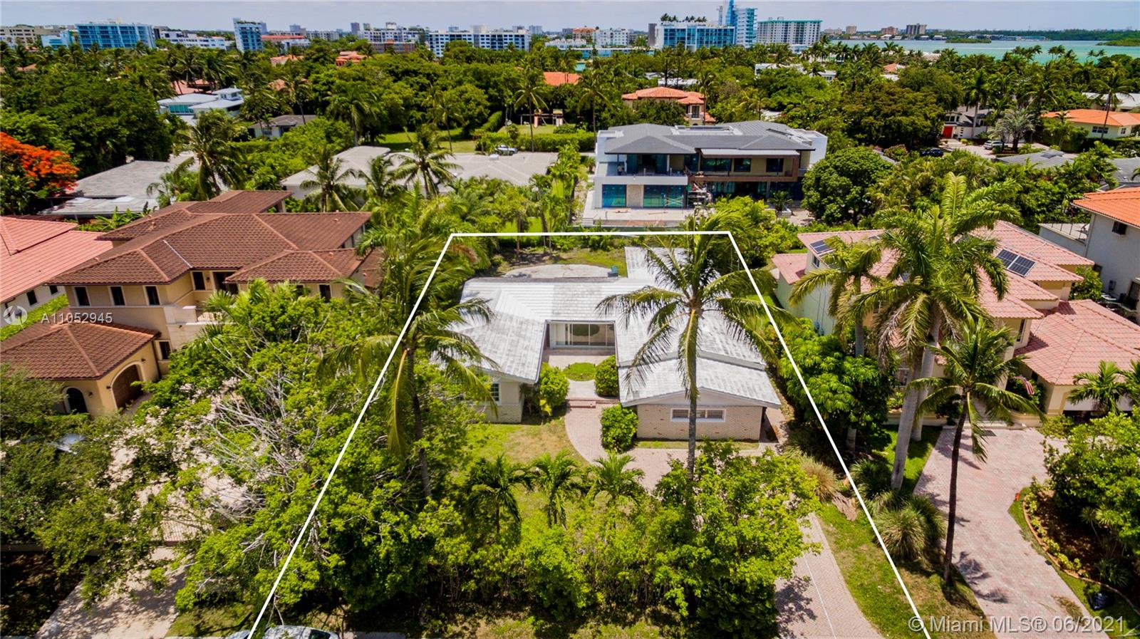 BAL HARBOUR RESIDENTIAL S - Residential