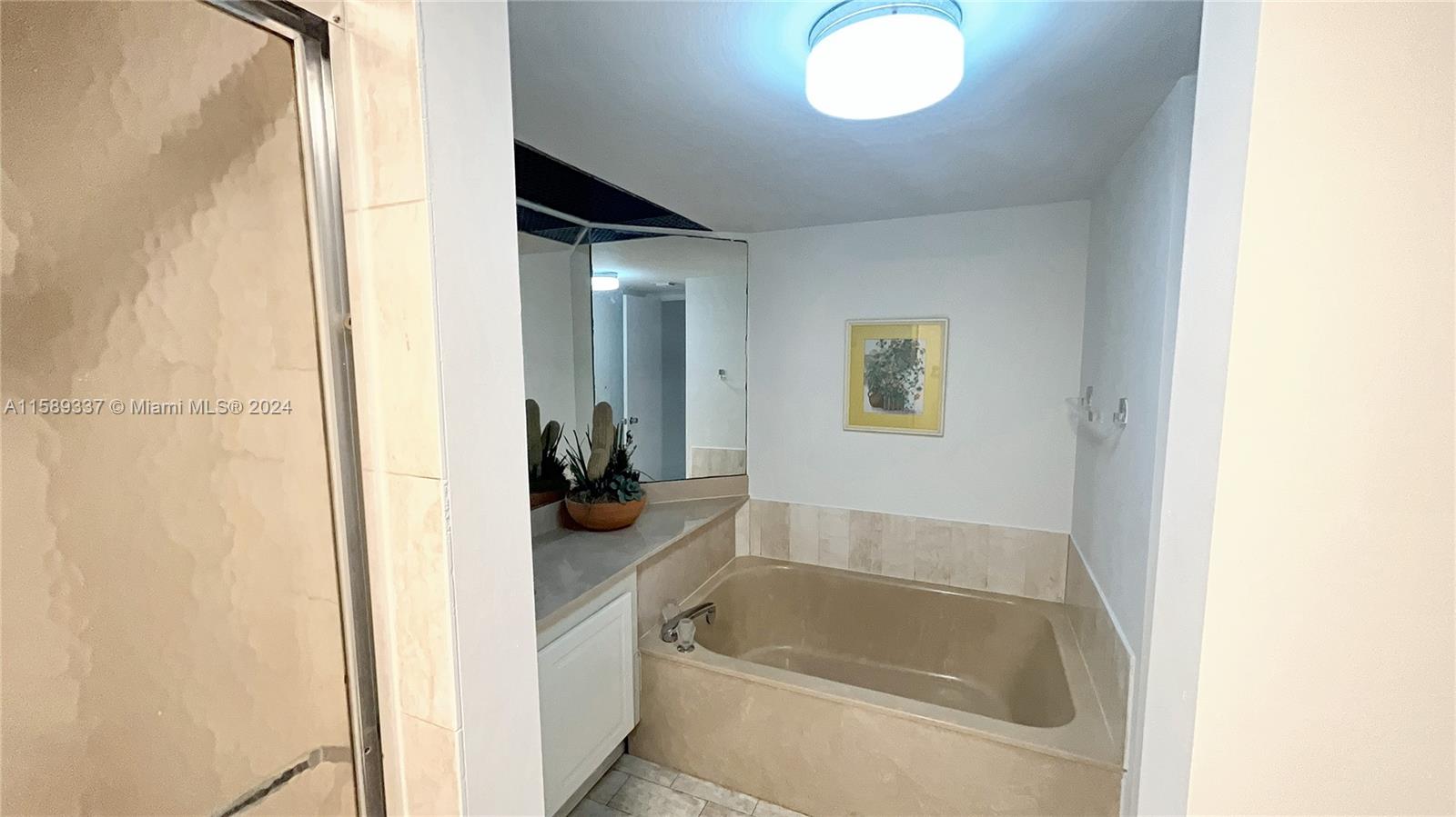 VENETIA CONDO - Residential Lease