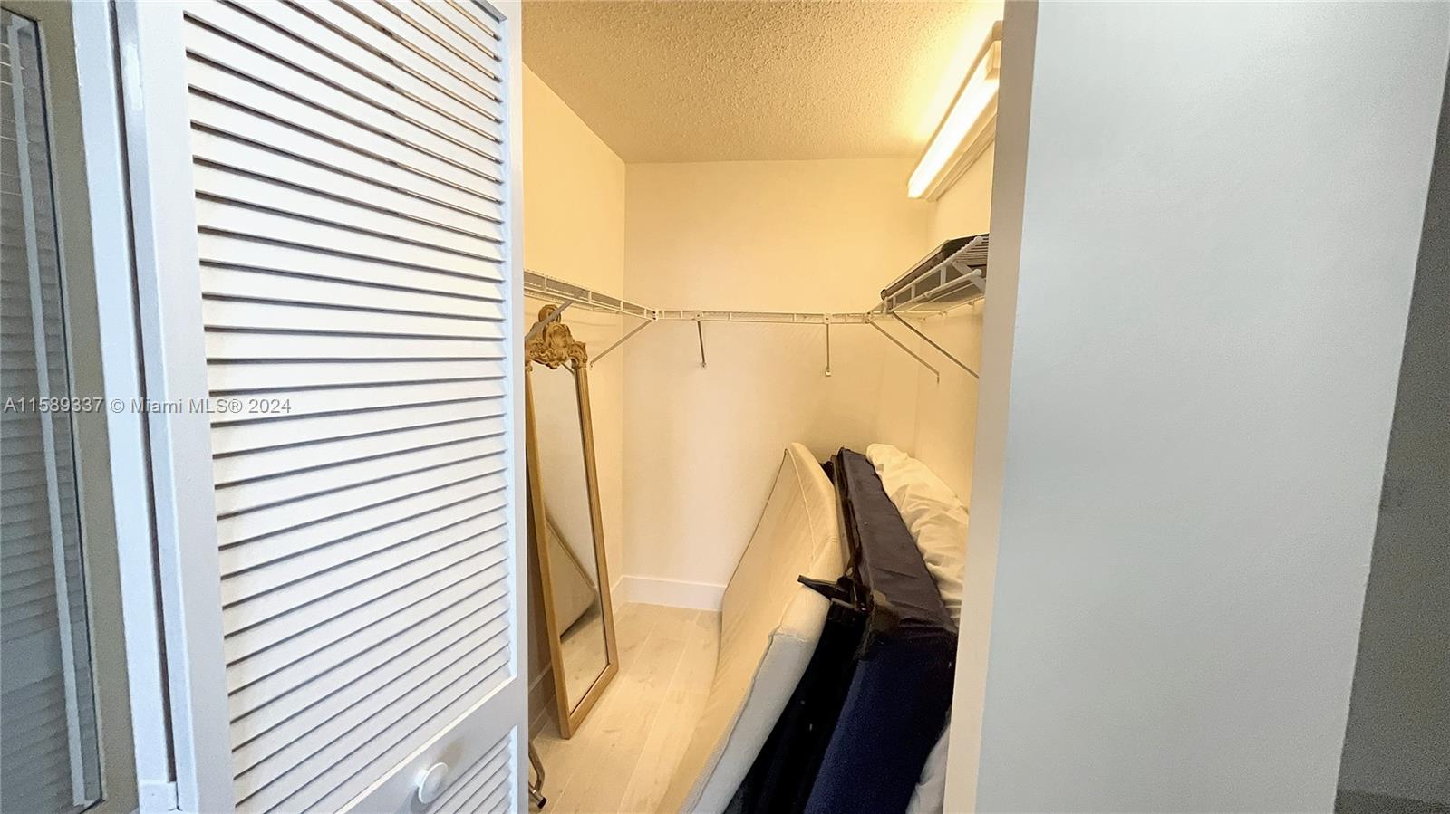 VENETIA CONDO - Residential Lease