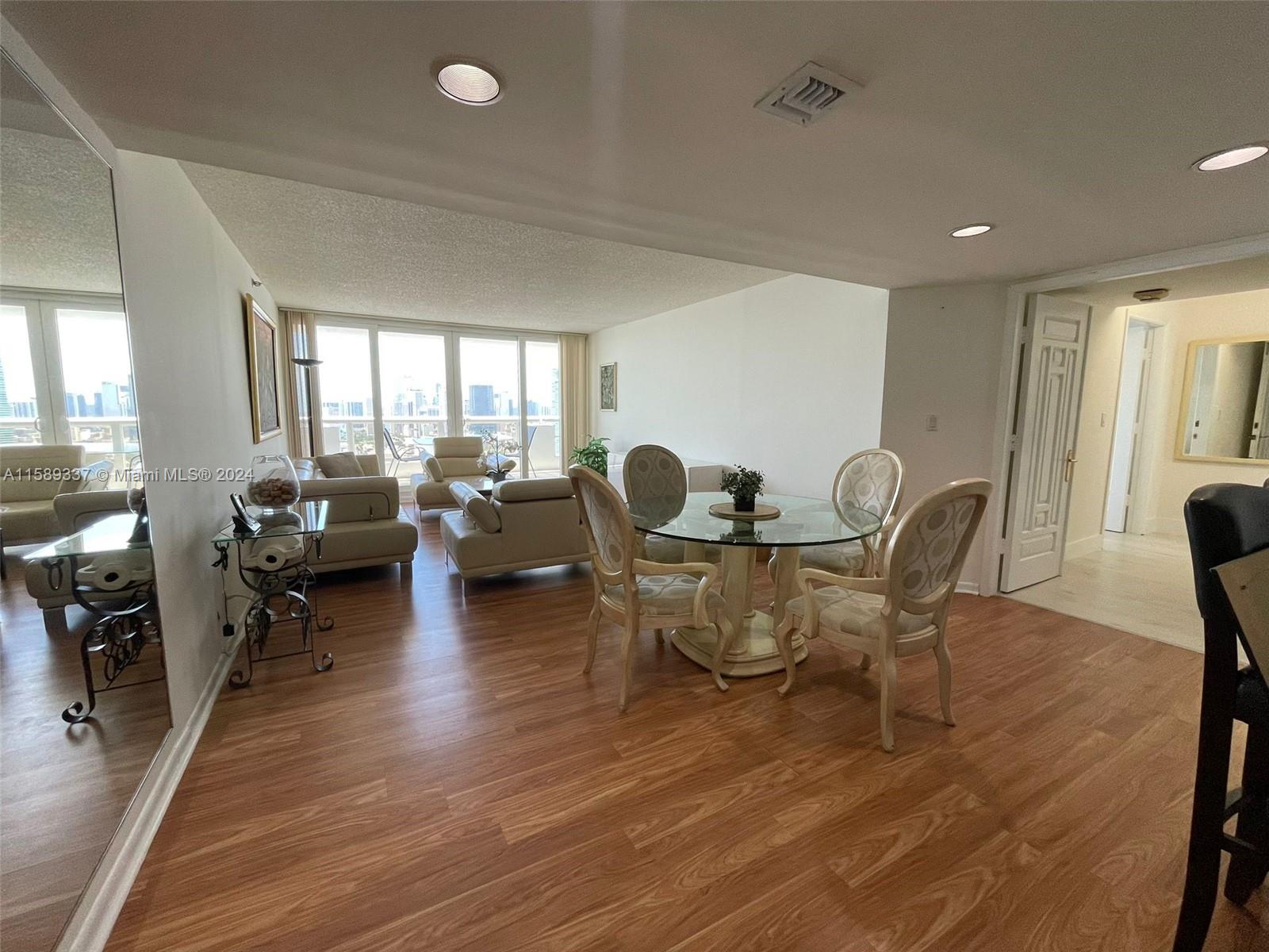 VENETIA CONDO - Residential Lease