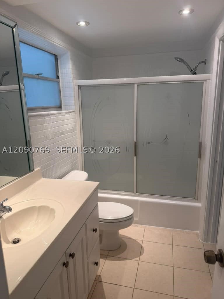 330 SE 2nd St 202E
