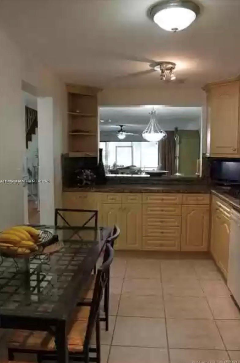 COSTA DEL SOL CONDO NO 2 - Residential