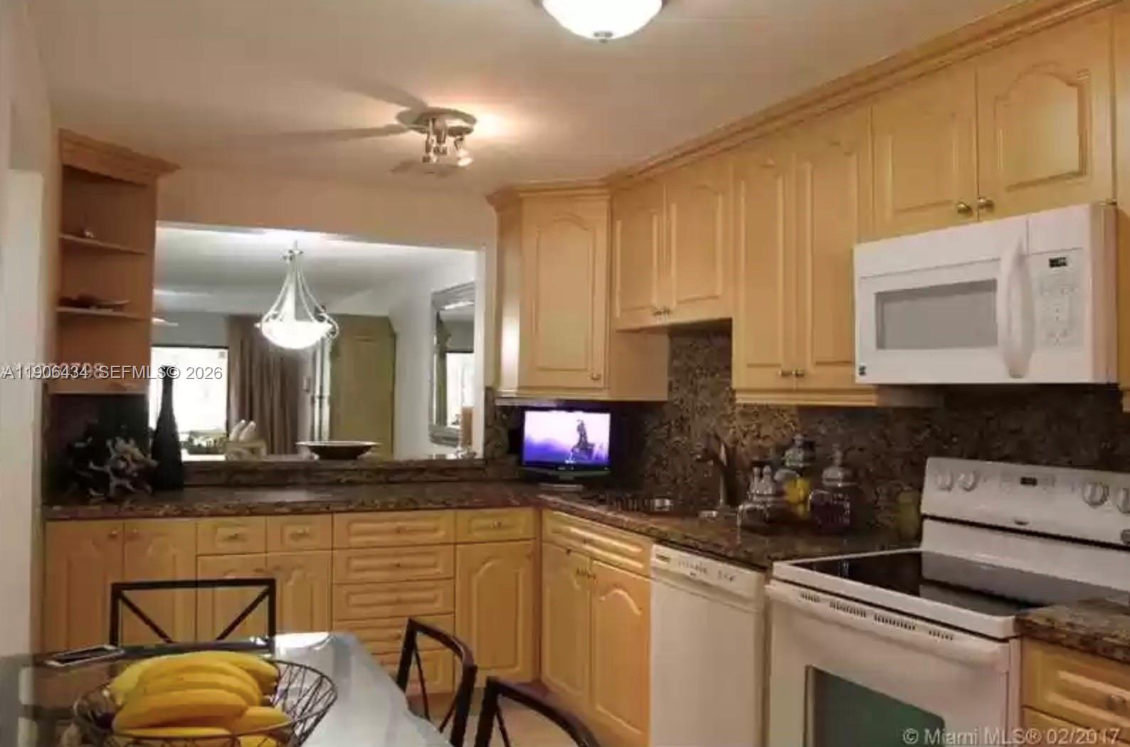 COSTA DEL SOL CONDO NO 2 - Residential