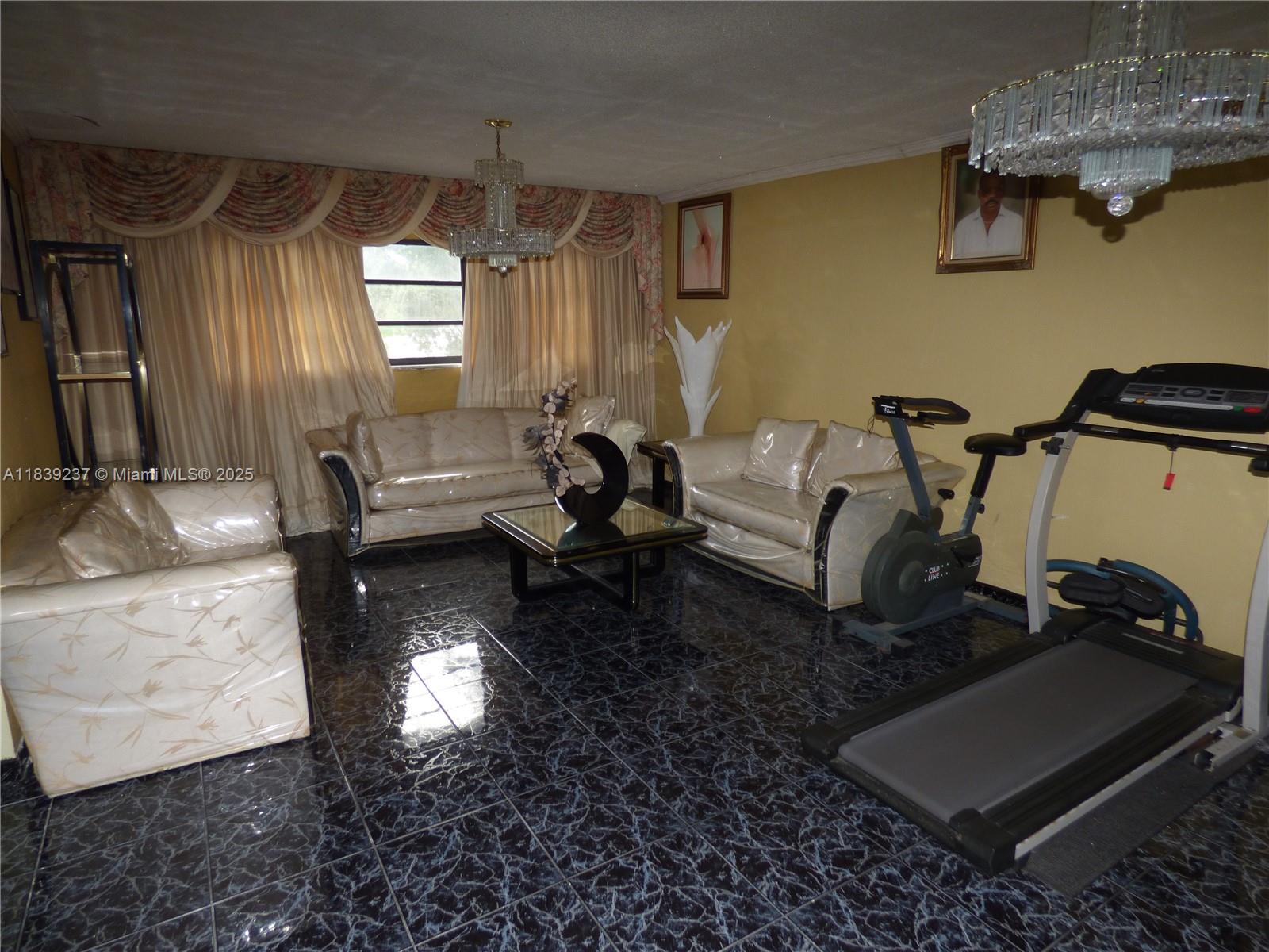 PASADENA PARK SUB - Residential