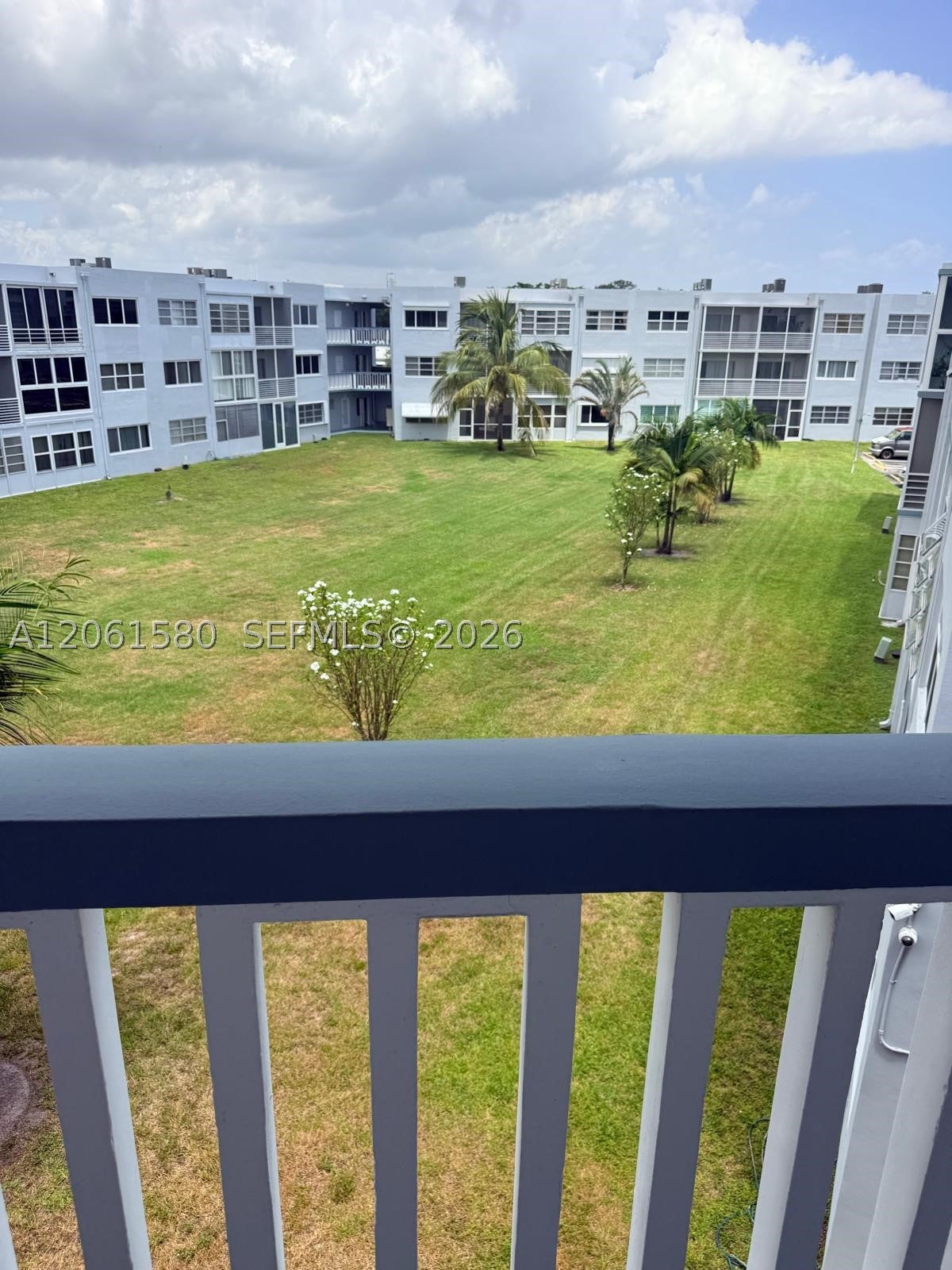 2200 Park Ln 311