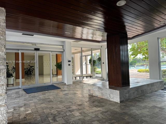 BLAIR HOUSE CONDO - WEST - Residential Lease