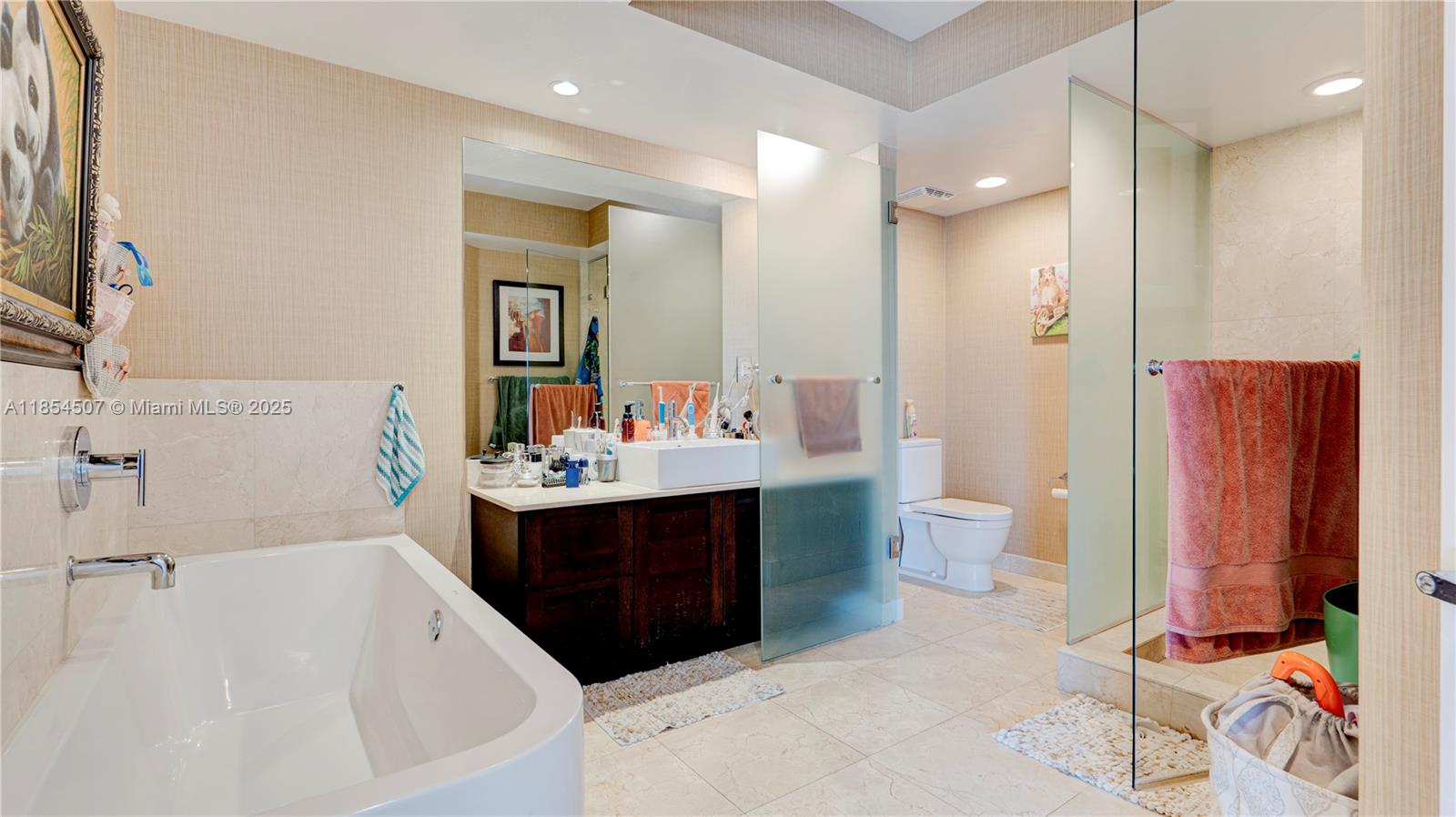 ST TROPEZ ON THE BAY II C - Residential