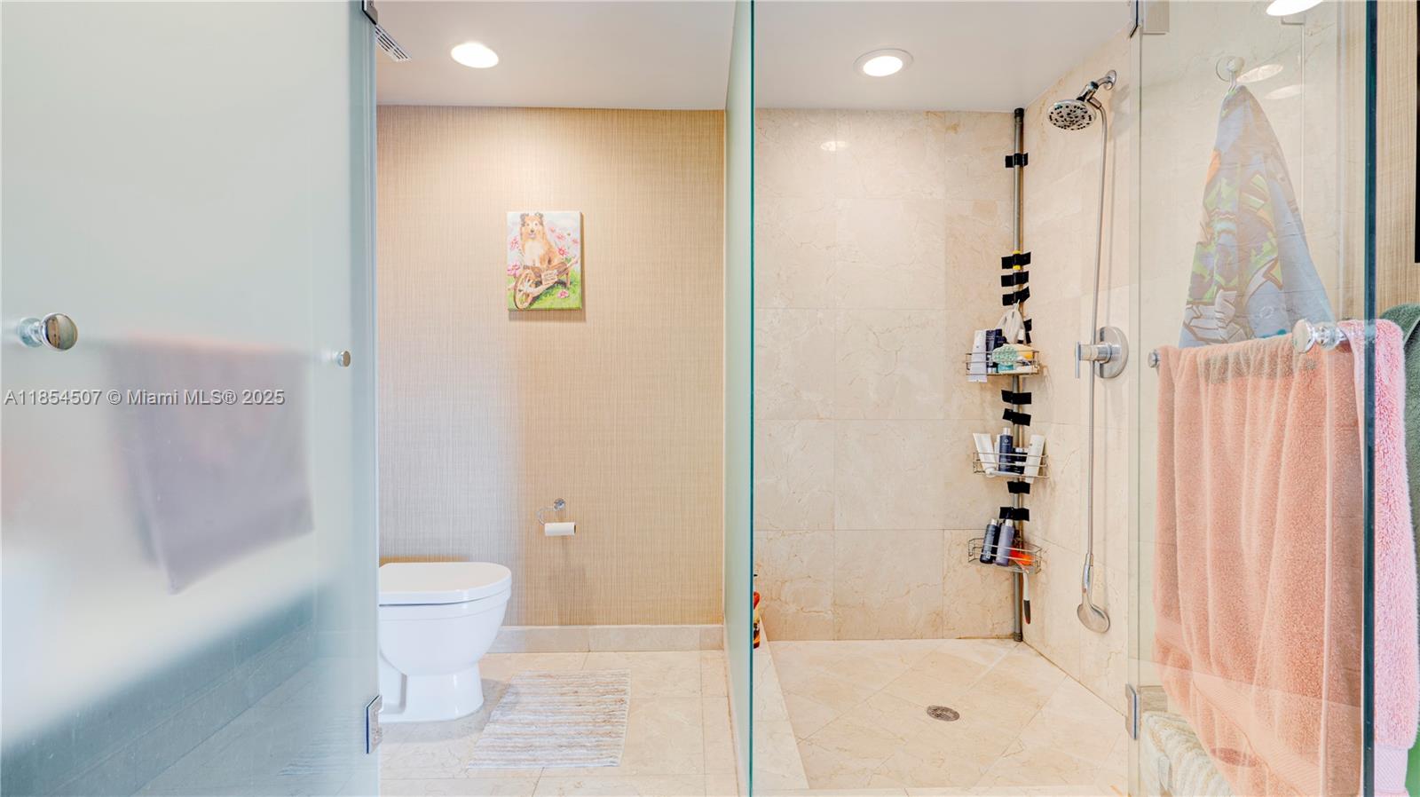 ST TROPEZ ON THE BAY II C - Residential