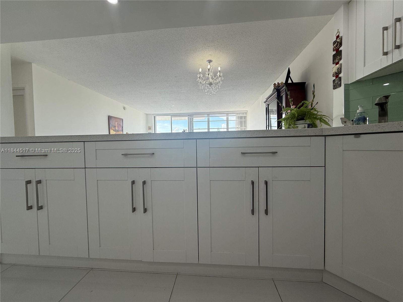 BAYVIEW TOWERS CONDO NORT - Residential