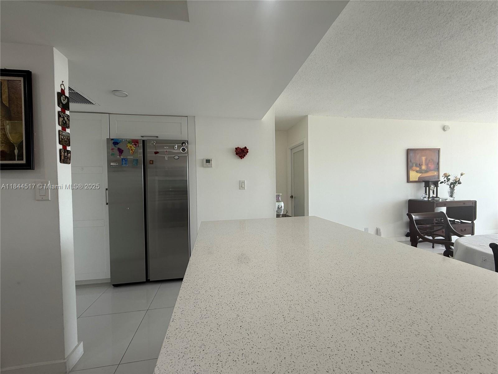 BAYVIEW TOWERS CONDO NORT - Residential