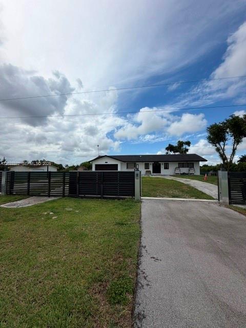 8900 INTERIM-AWAIT SPECIFI - Residential