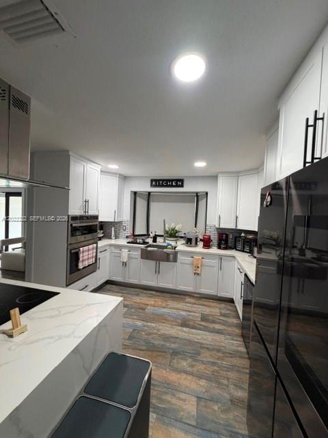 8900 INTERIM-AWAIT SPECIFI - Residential