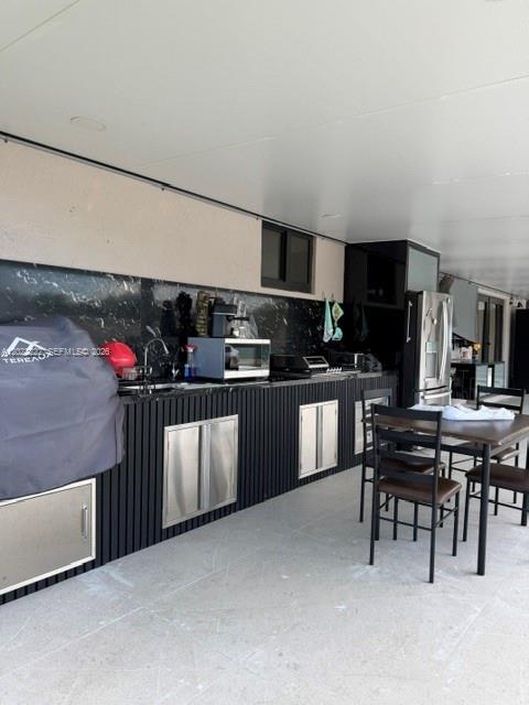8900 INTERIM-AWAIT SPECIFI - Residential