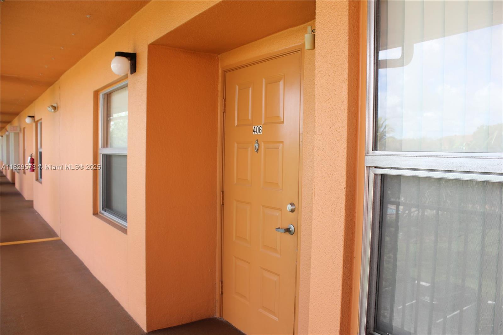 701 SW 141st Ave 406R