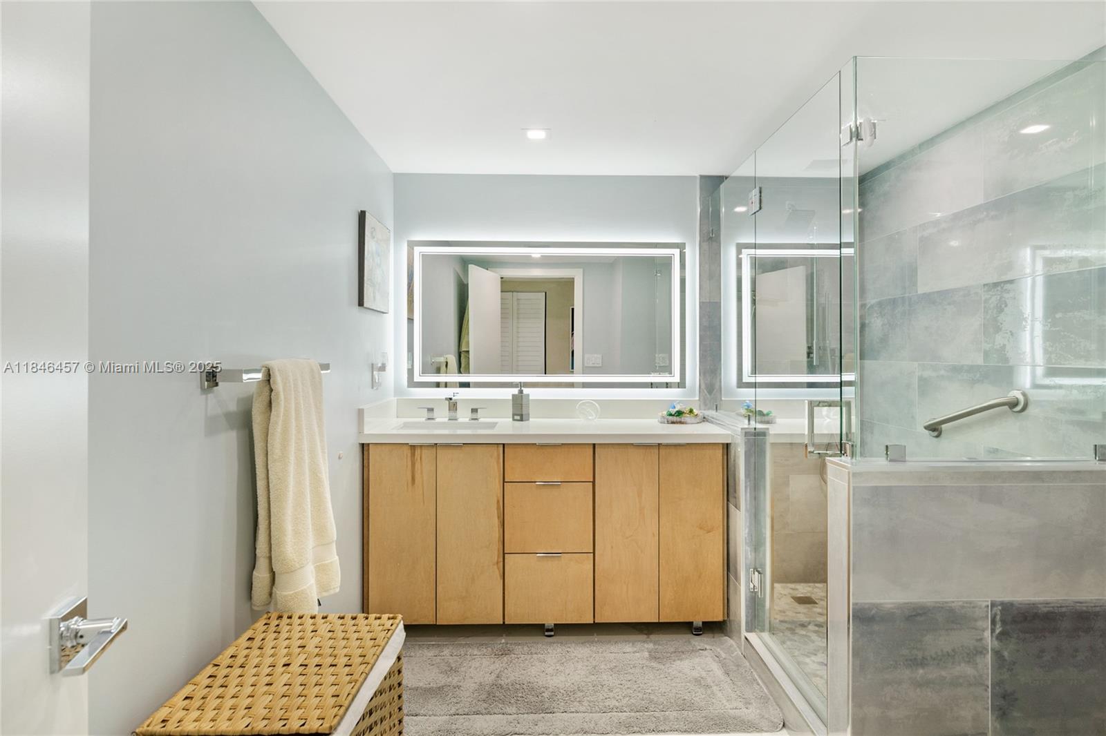 SKY HARBOUR EAST - Residential Lease