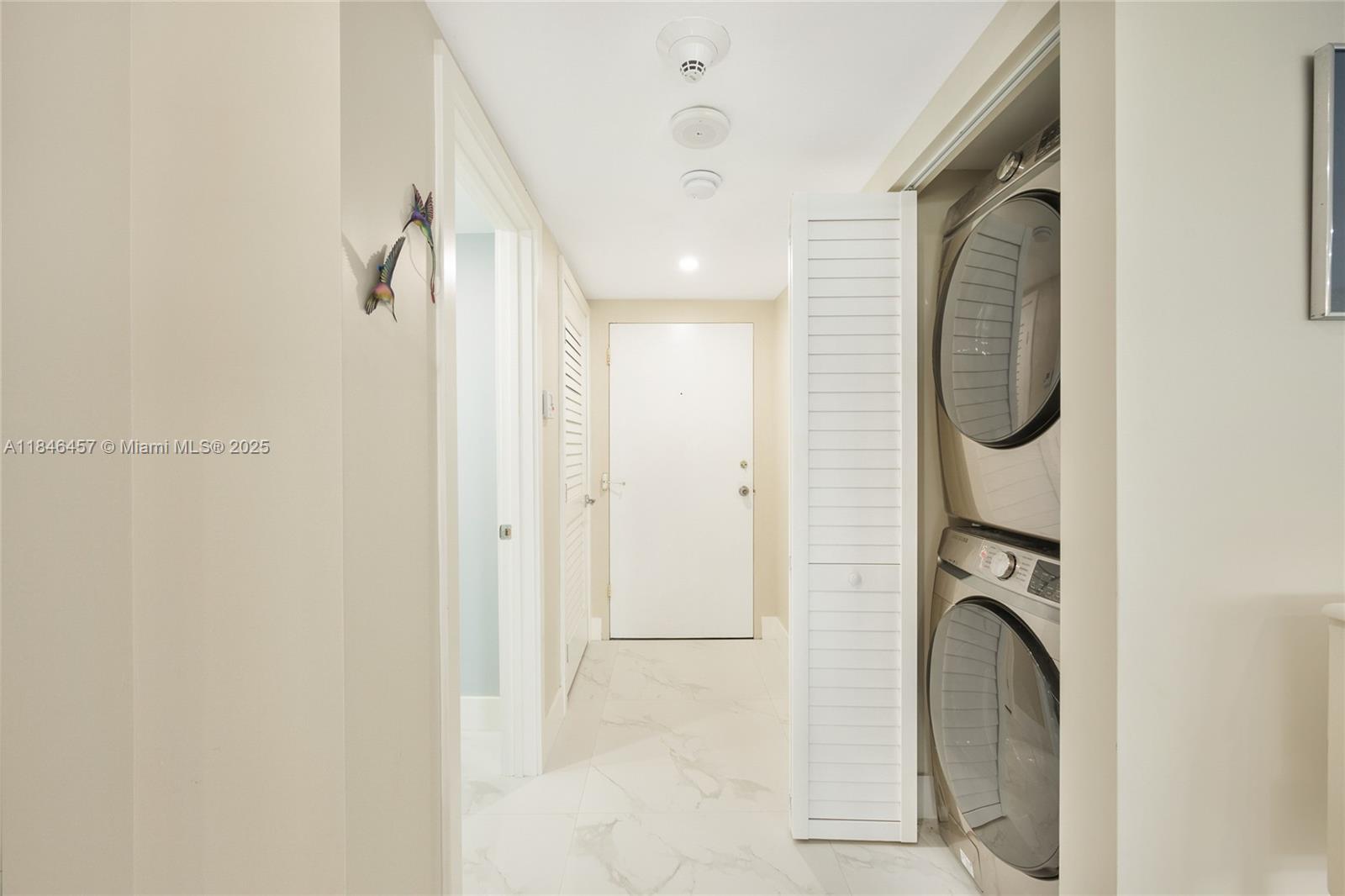 SKY HARBOUR EAST - Residential Lease