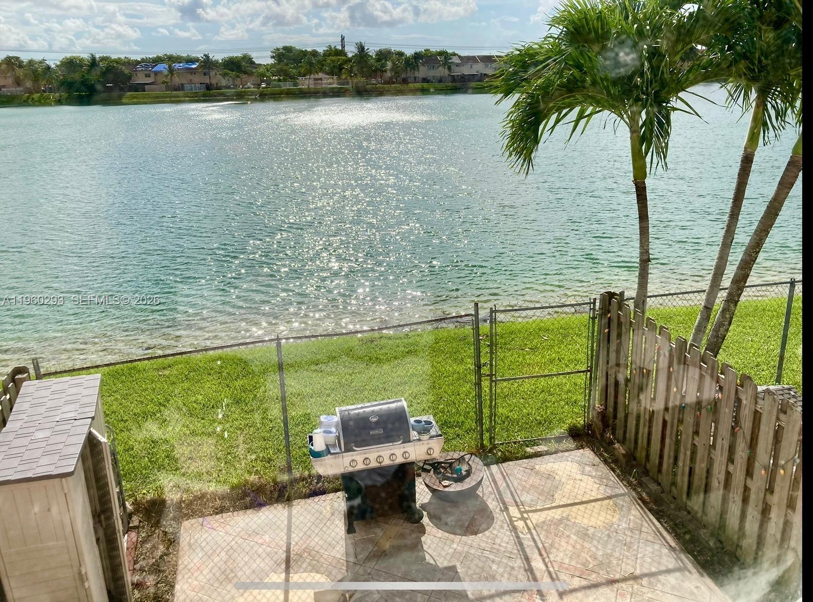 WEITZER SERENA LAKES TOWN - Residential