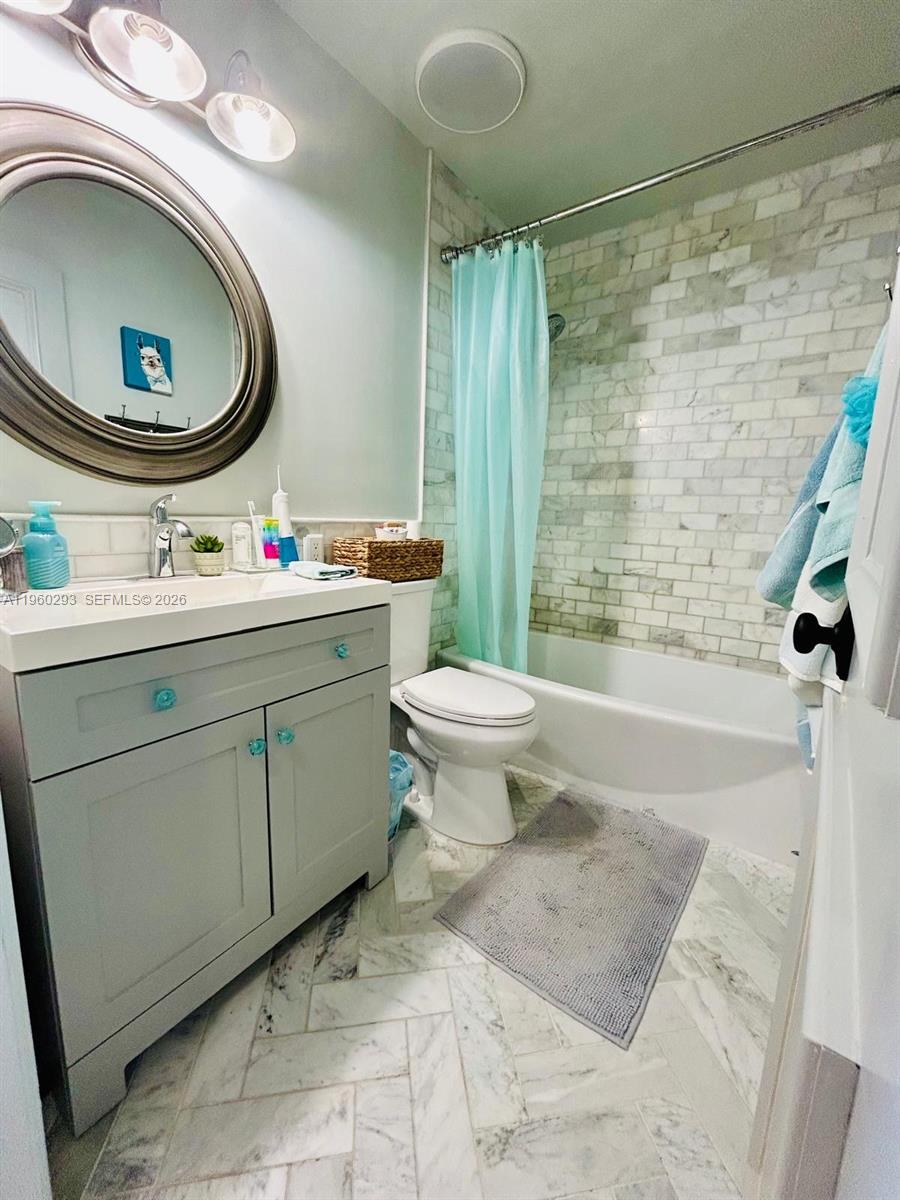 WEITZER SERENA LAKES TOWN - Residential