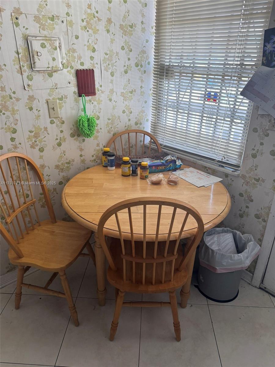 SIXTH MOORINGS CONDO - Residential