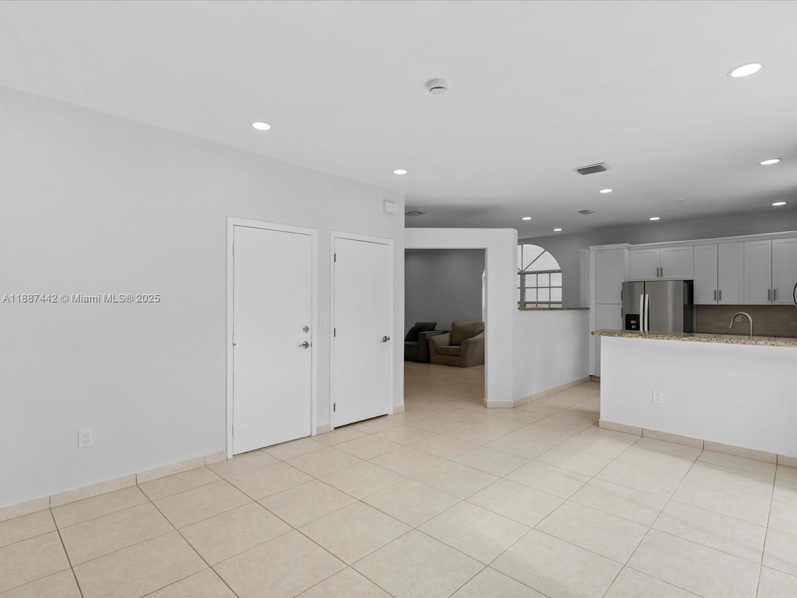 RAMBLEWOOD SOUTH - Residential