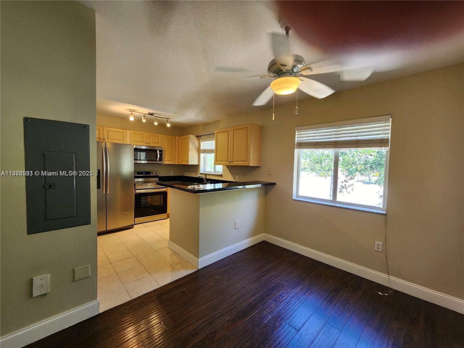 Beautiful 3BR/2BA condo in The Cove at Briar Bay II. Top-floor unit with no neighbors above. Features laminated wood floors, stainless steel appliances, and in-unit washer/dryer. Water included in rent. Community offers pool and is conveniently located near the Turnpike and Okeechobee Blvd. Must note—this unit is located in Cove II, which has a separate entrance from Cove I.