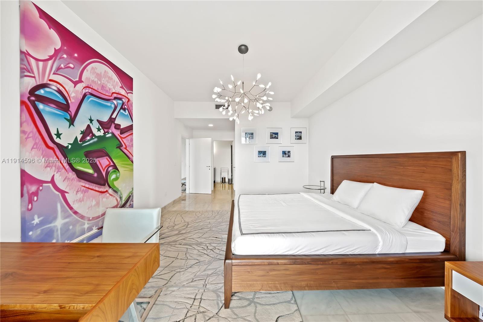 CONTINUUM ON SOUTH BEACH - Residential Lease