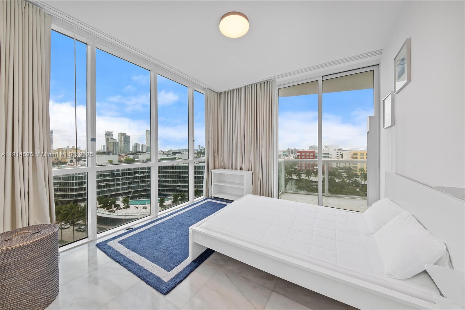 CONTINUUM ON SOUTH BEACH - Residential Lease
