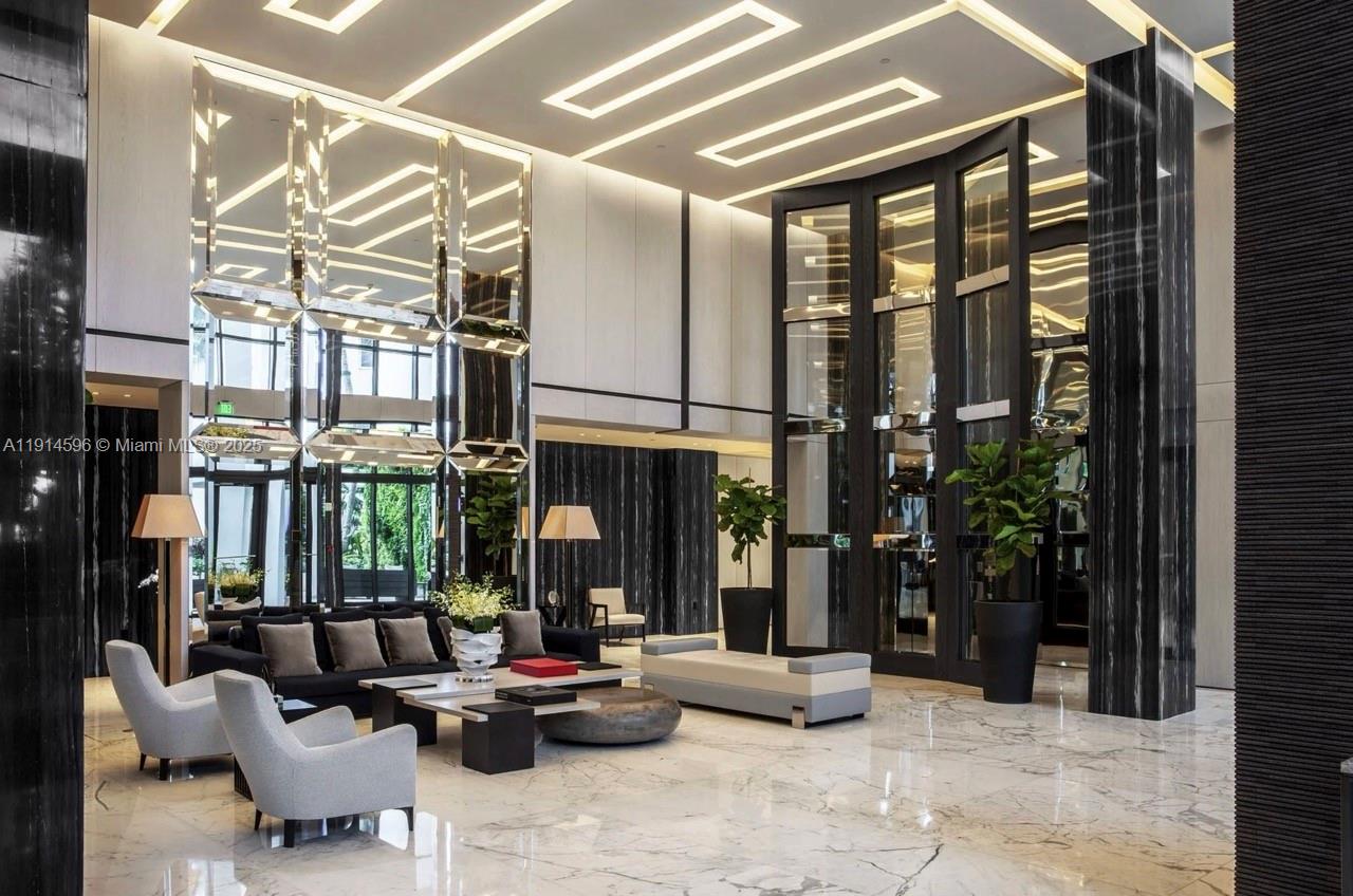 CONTINUUM ON SOUTH BEACH - Residential Lease