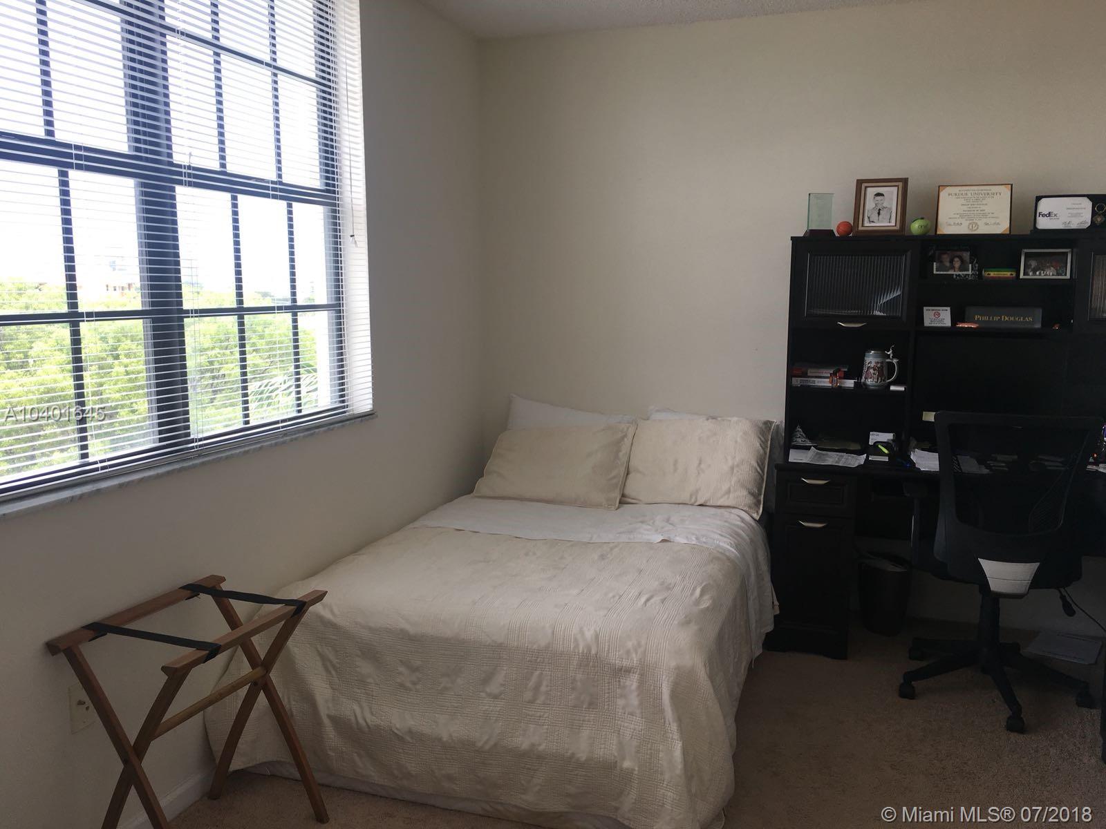 REGENT PARK CONDO - Residential