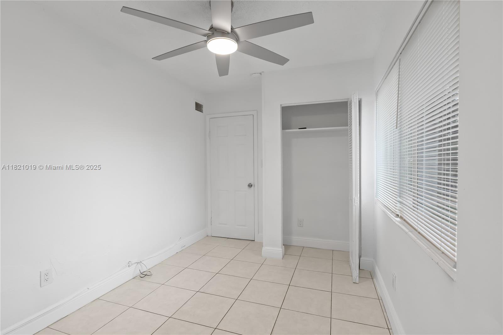 RIVER BEND - Residential