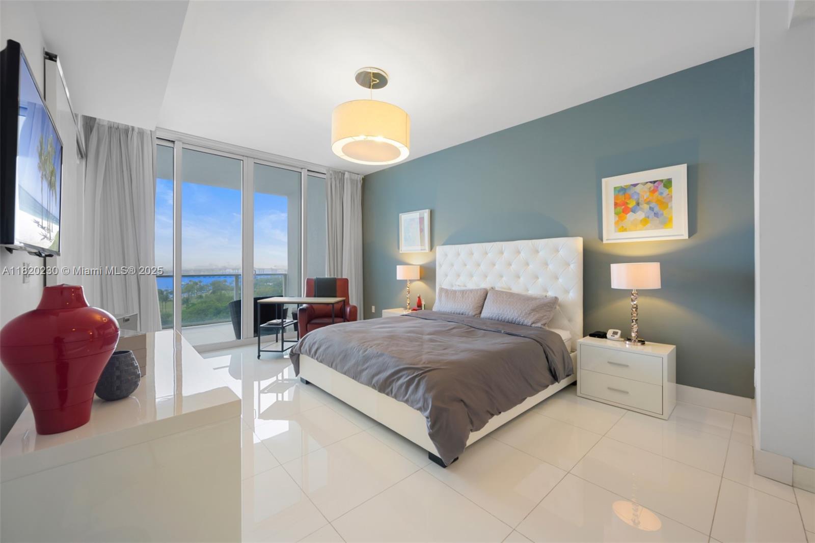 2020 N Bayshore Dr 803