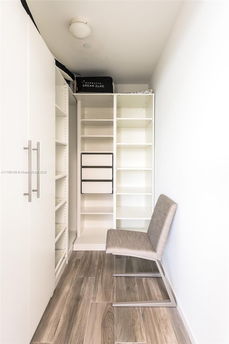 801 SMA RESIDENCES CONDO - Residential