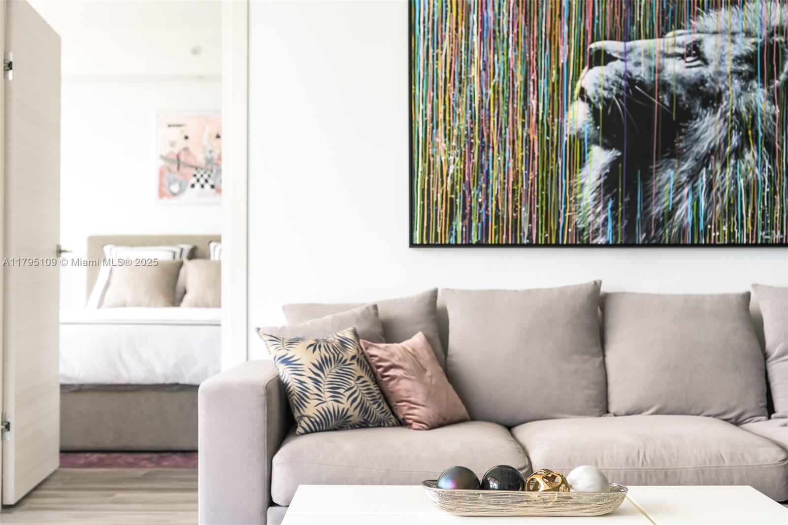 801 SMA RESIDENCES CONDO - Residential