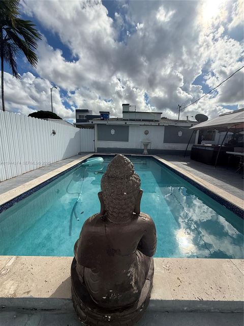 775 E 31st St Hialeah FL 33013