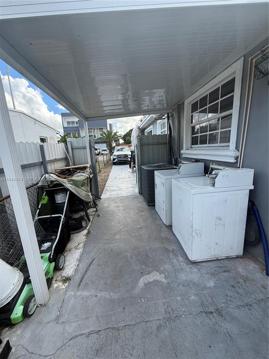 HIALEAH 13TH ADDN AMD PL - Residential