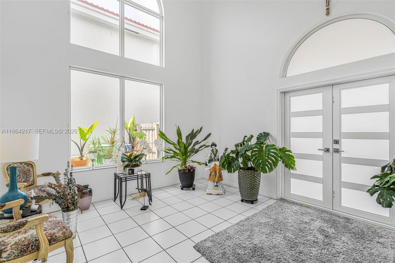 ROGER HOMES - Residential