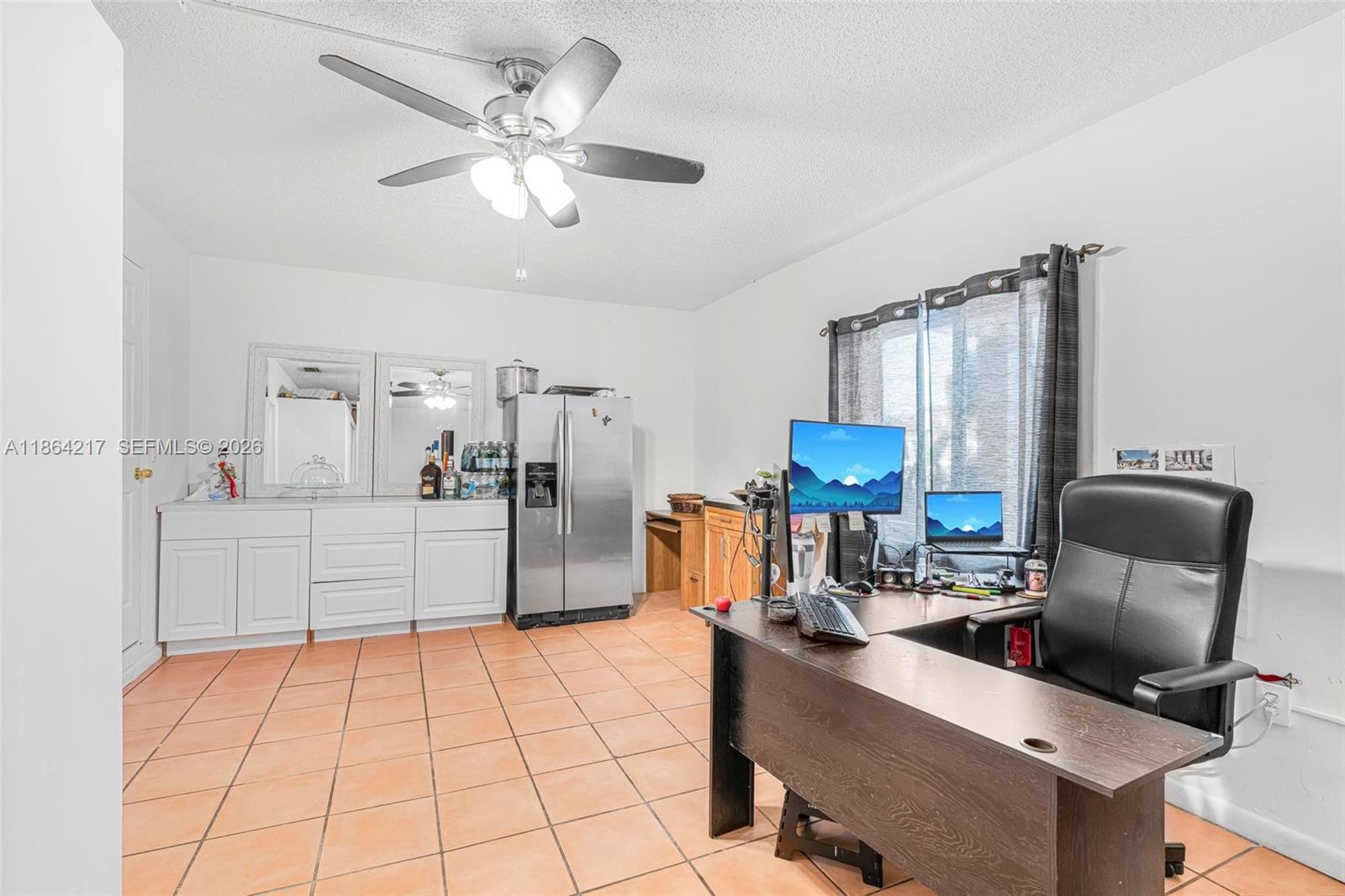 ROGER HOMES - Residential