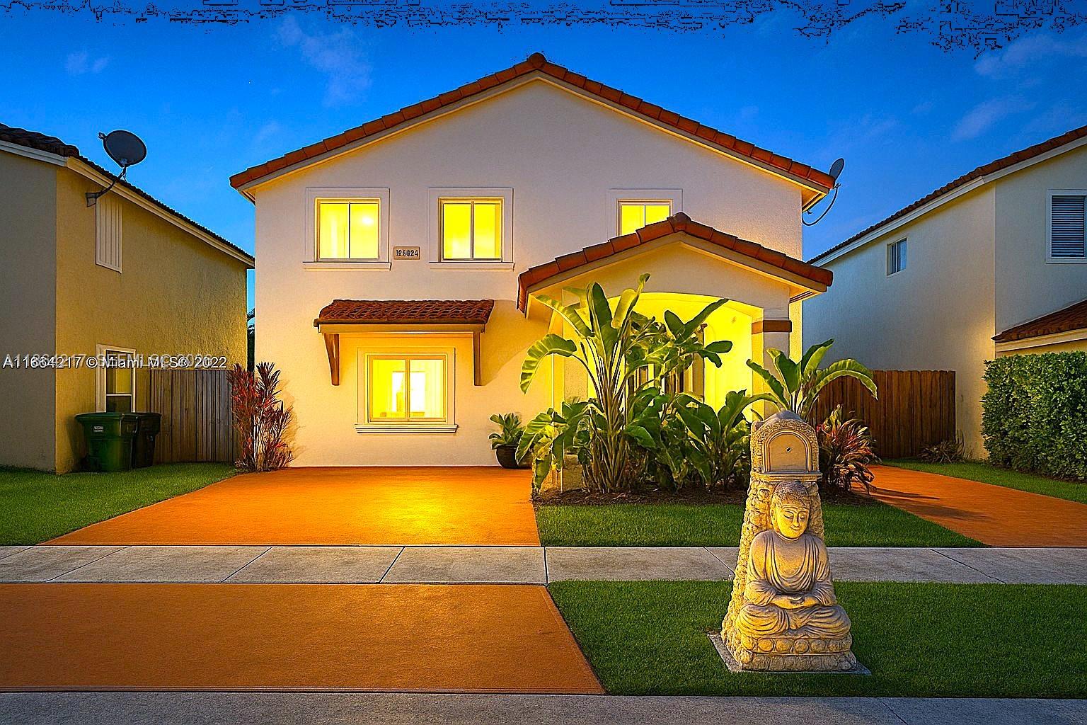 ROGER HOMES - Residential