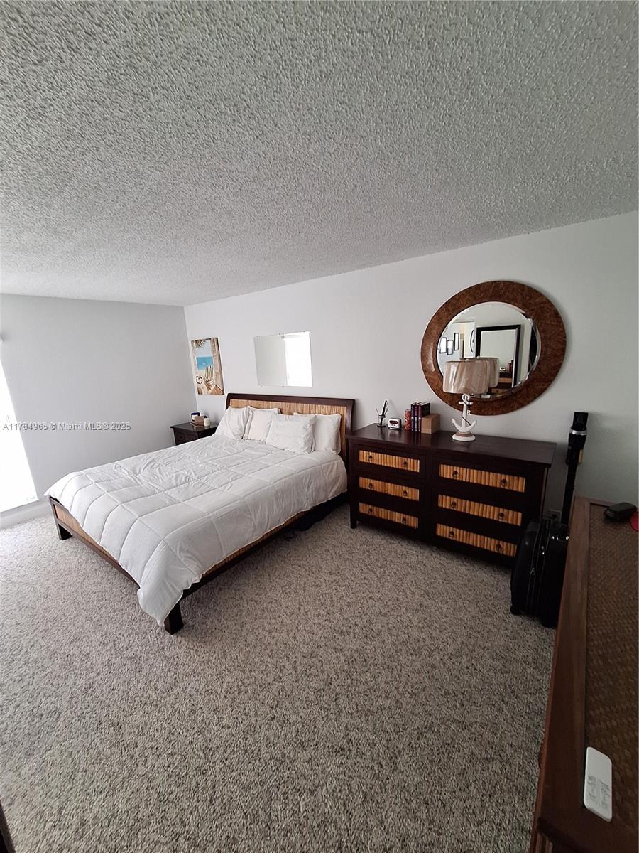 REGENCY MANOR CONDO - Residential