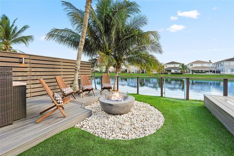 Photo of 11258 NW 47th Ln, Doral, FL 33178 (MLS # A11959862)