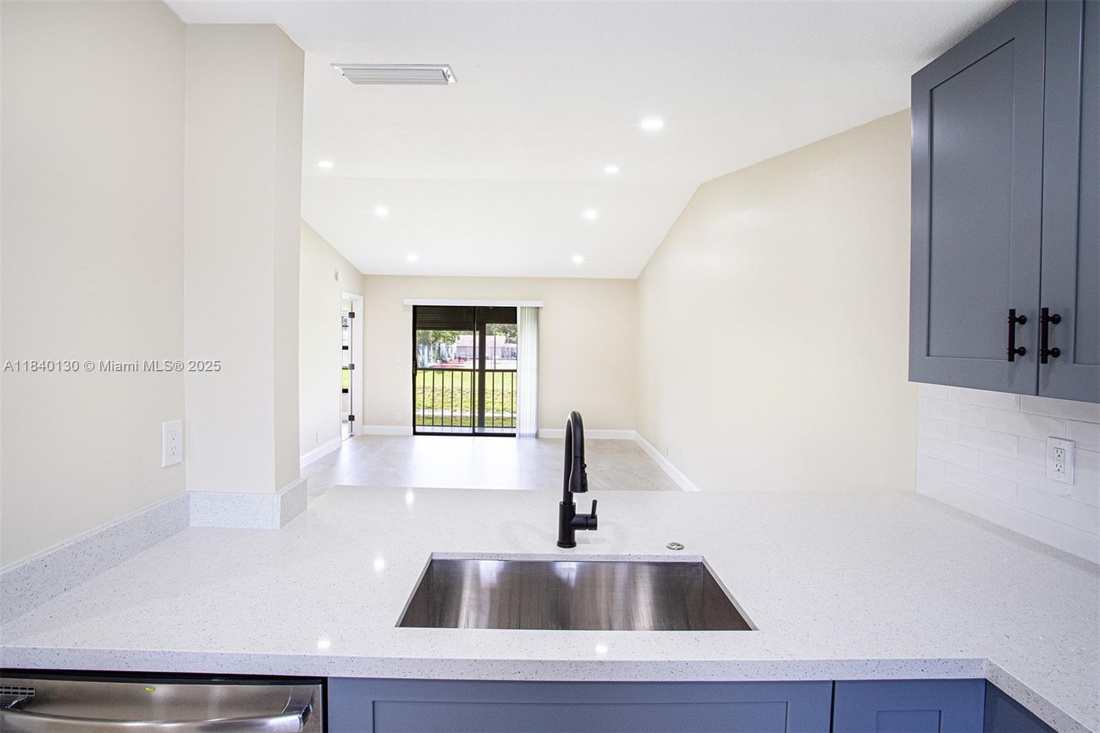 BOCA COVE CONDO - Residential Lease