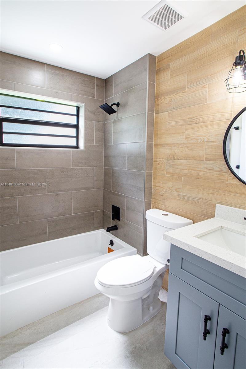 BOCA COVE CONDO - Residential Lease