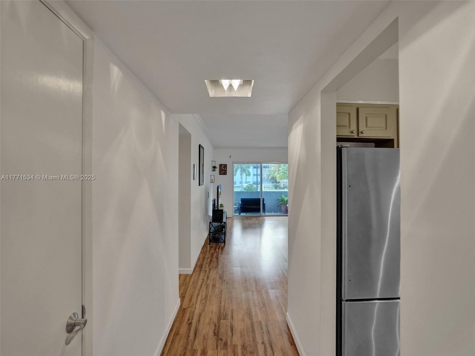 HILLCREST COUNTRY CLUB AP - Residential